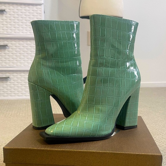Shoes - Lake Blue Square Toe Booties 💋